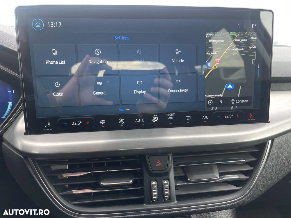 Ford Focus 1.0 EcoBoost Titanium Business - 13