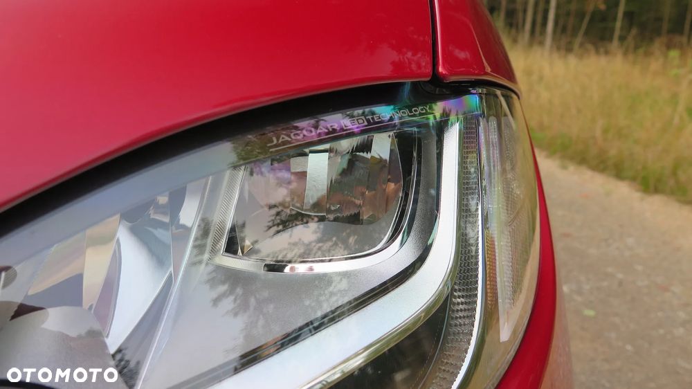 Jaguar F-Pace 30d AWD R-Sport - 12