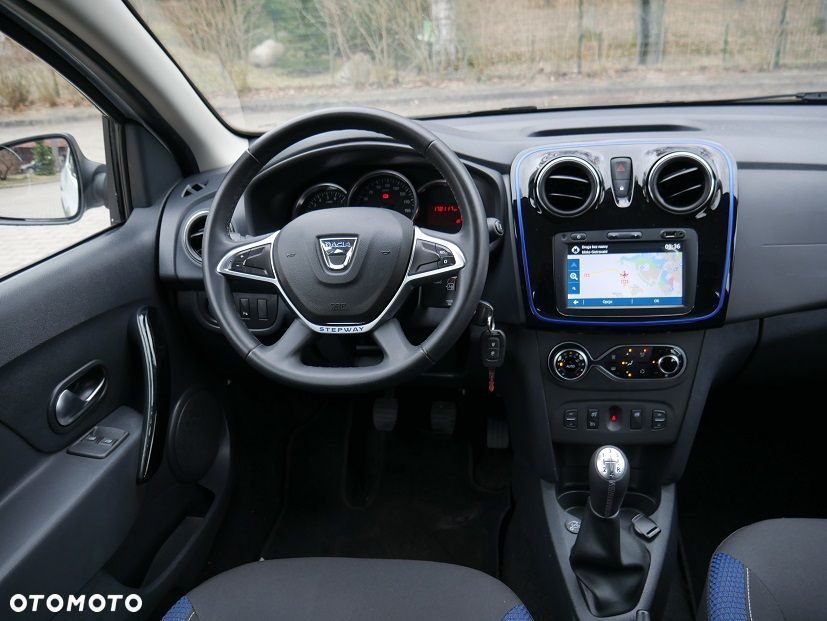Dacia Sandero Stepway - 12