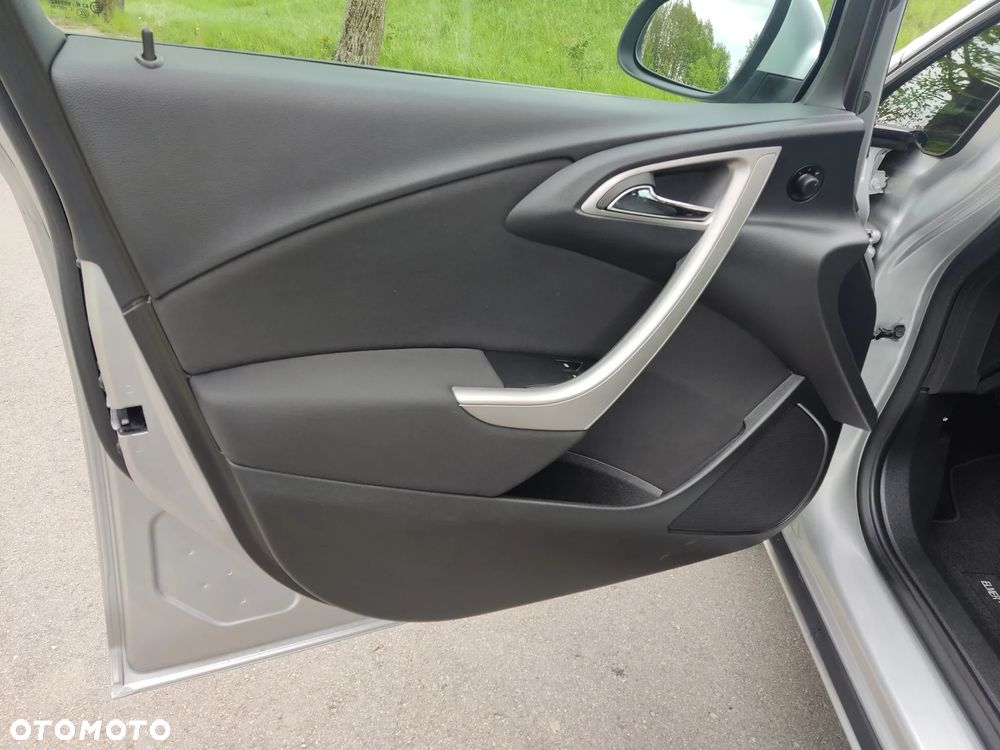 Opel Astra 1.4 ecoFLEX - 16