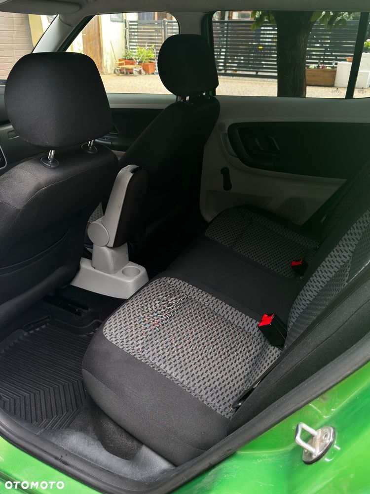 Skoda Fabia 1.4 16V Ambition Plus - 10