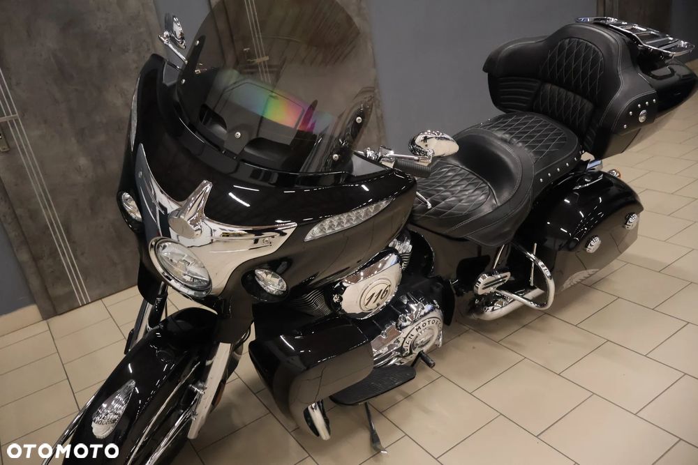 Indian Roadmaster - 24