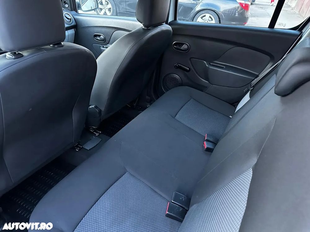 Dacia Sandero 0.9 Stepway - 4