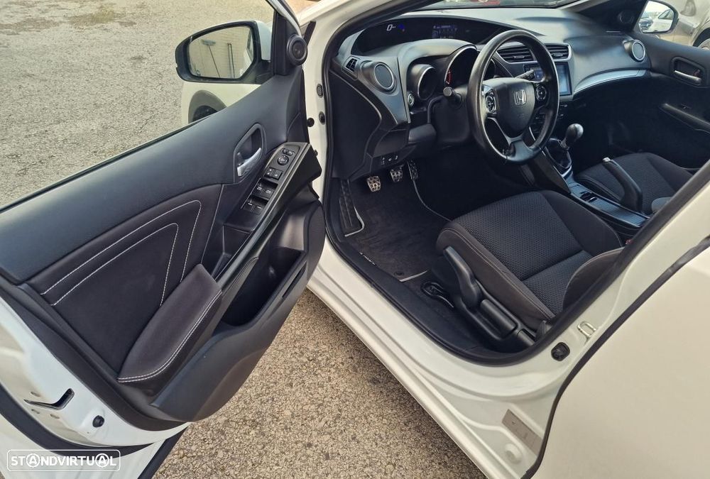 Honda Civic 1.6 i-DTEC Sport Connect Navi - 9