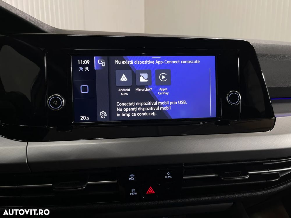 Volkswagen Golf 1.5 TSI ACT Life - 18