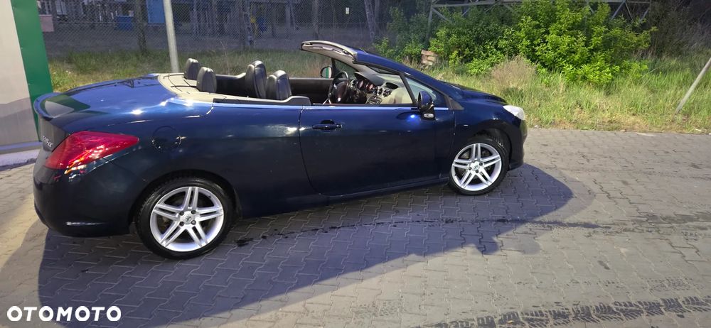 Peugeot 308 CC - 2