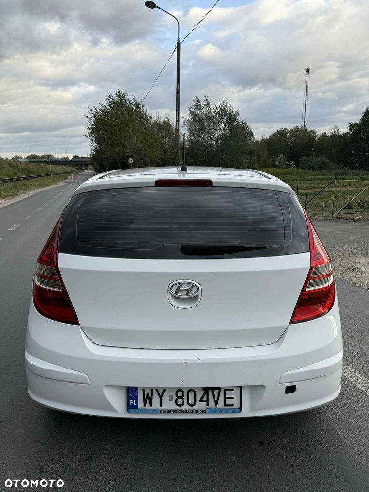 Hyundai i30 1.4 Base - 6