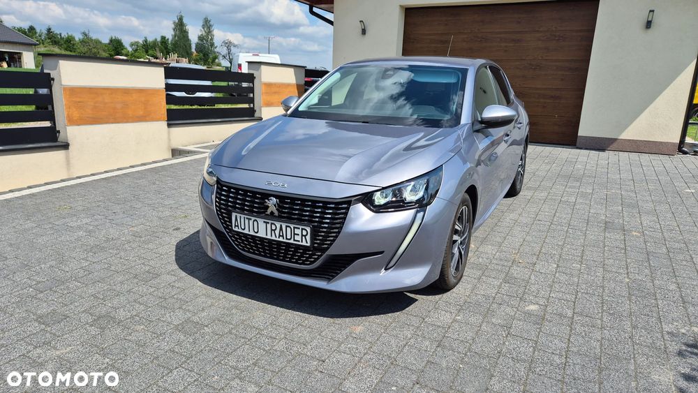 Peugeot 208 - 6