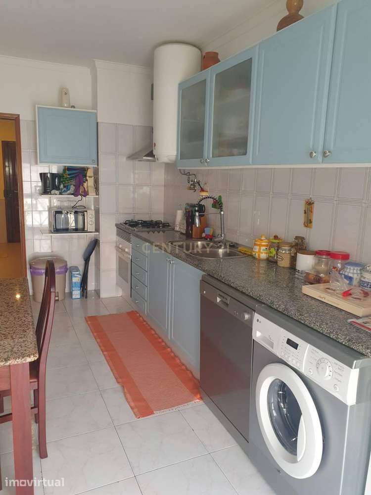 T3 Espaçoso em Excelente Localização- Quinta do Conde - Grande imagem: 2/12