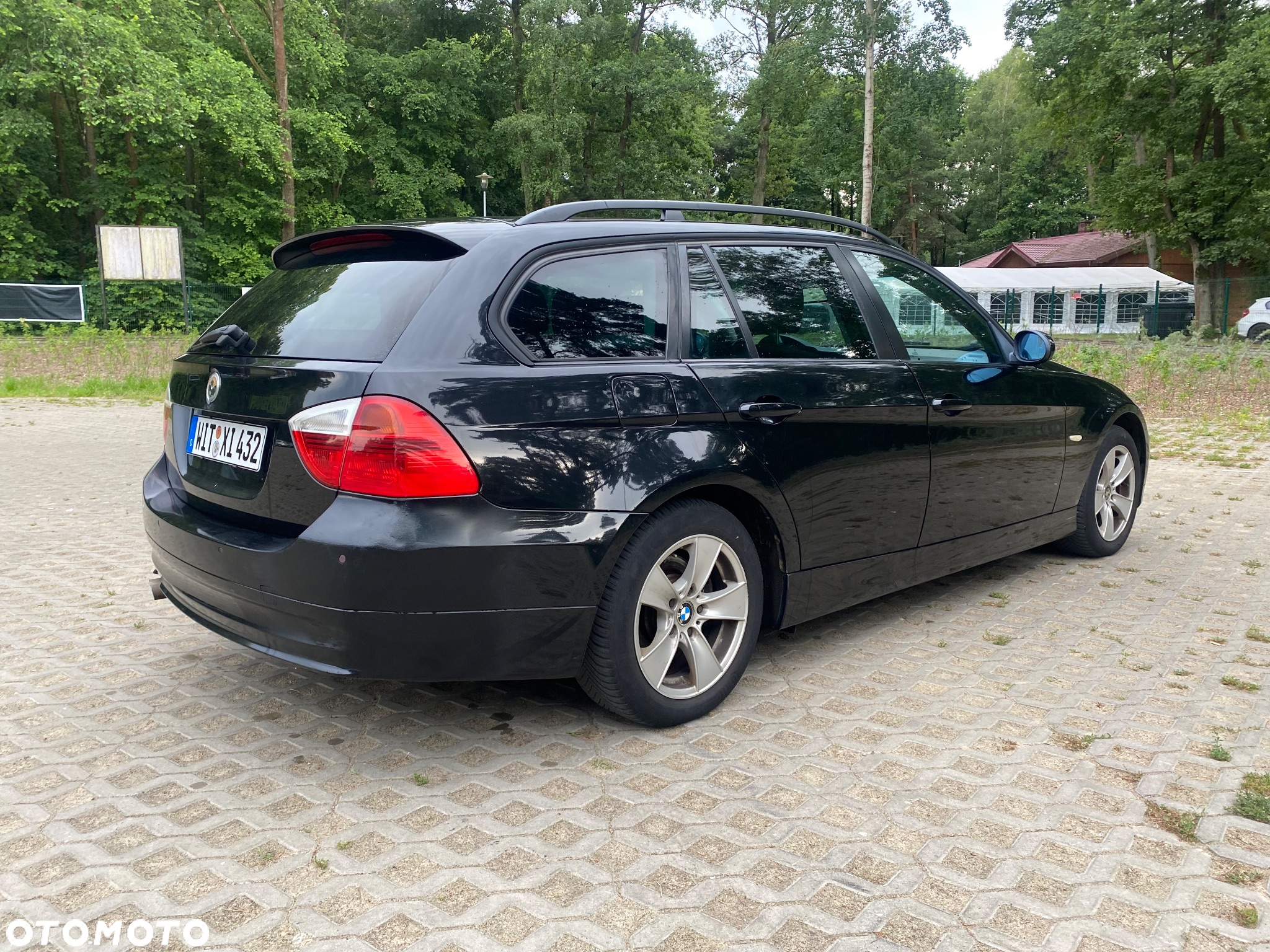 BMW Seria 3 320i Touring - 3