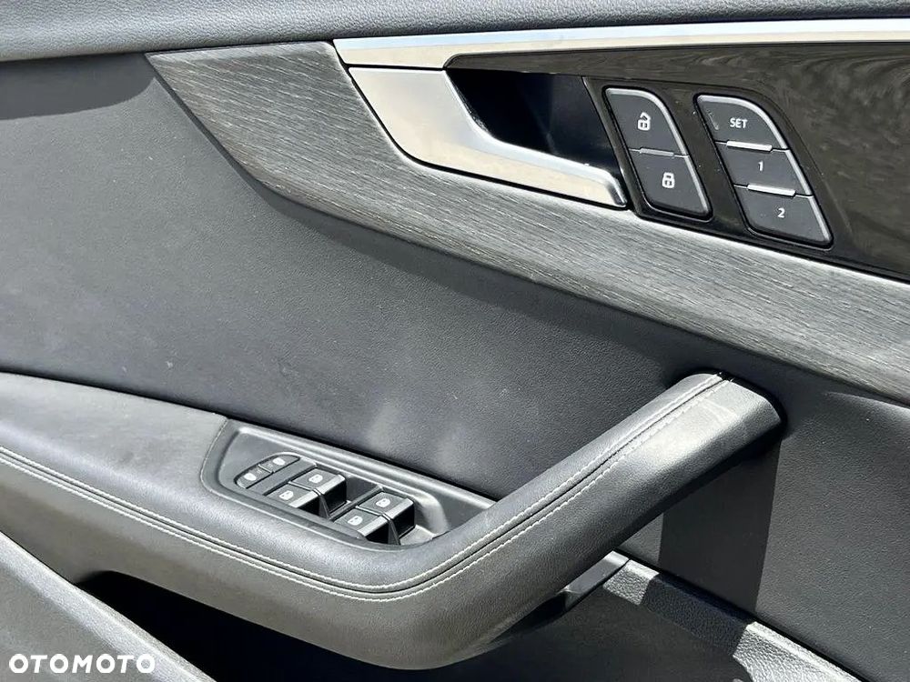 Audi A4 Limousine 45 TFSI quattro S tronic S line - 31