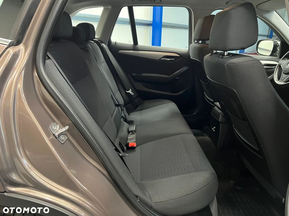 BMW X1 xDrive18d xLine - 30