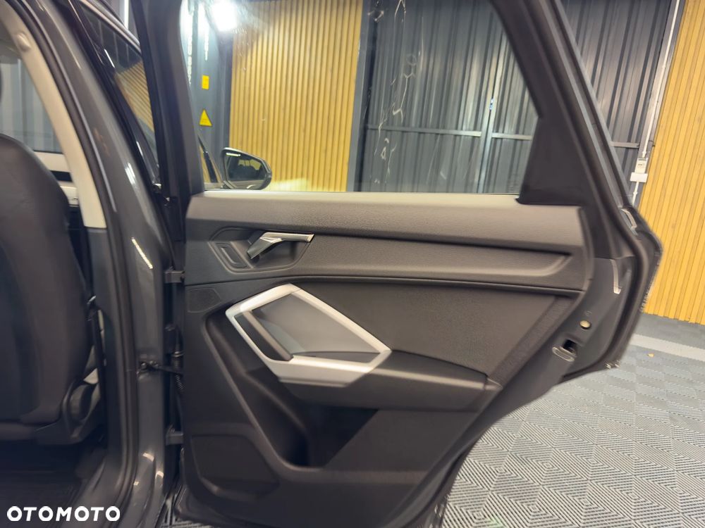 Audi Q3 Sportback 35 TFSI Advanced S tronic - 14