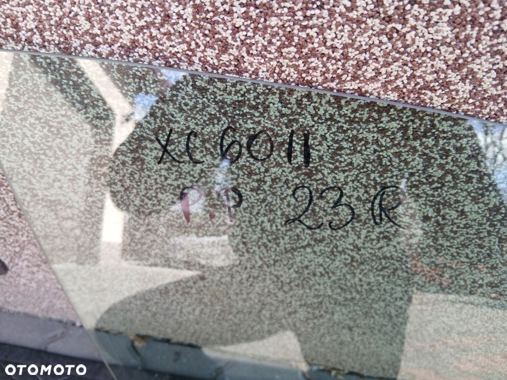 szyba drzwi prawy przód volvo xc60 ii lift 2023r - 3