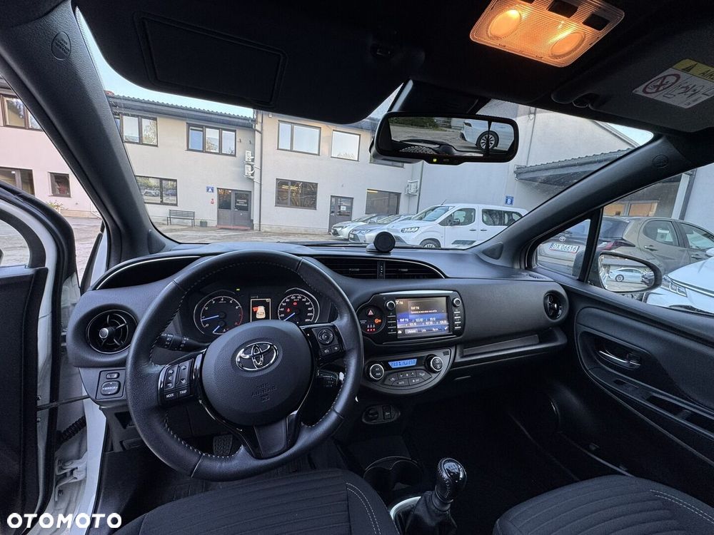 Toyota Yaris 1.5 Selection - 10