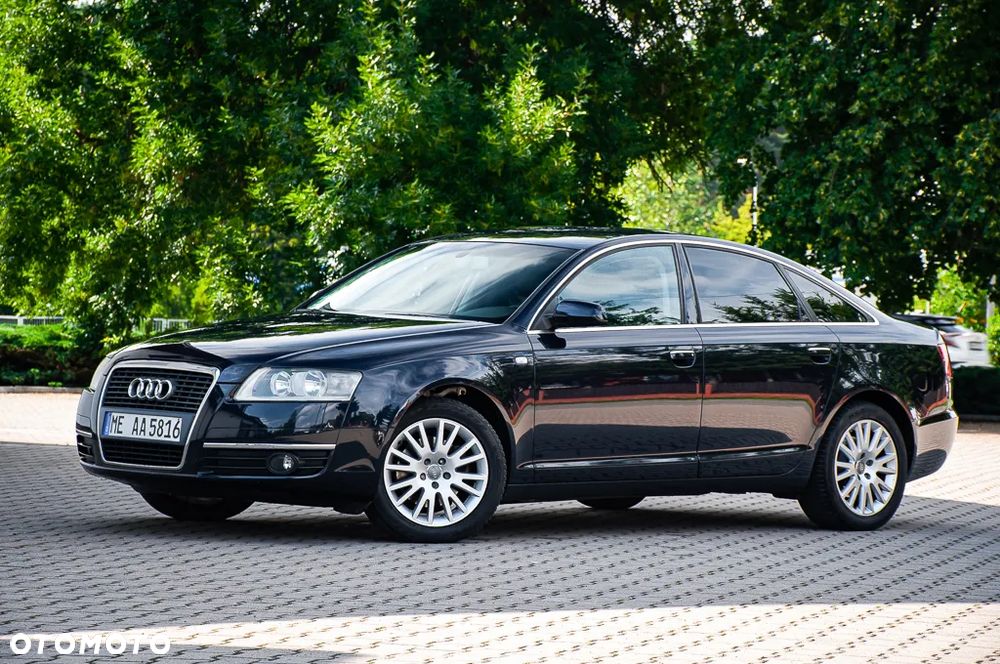 Audi A6 Limousine 2.4 - 7