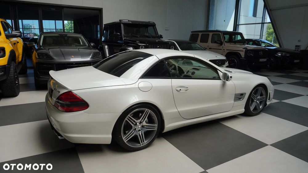 Mercedes-Benz SL 63 AMG SPEEDSHIFT MCT - 4