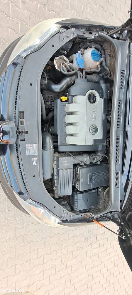 Volkswagen Golf 1.9 TDI Comfortline - 8