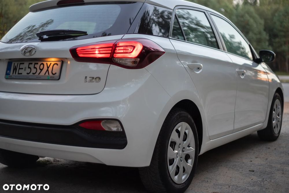 Hyundai i20 1.2 BlueDrive Classic + - 13