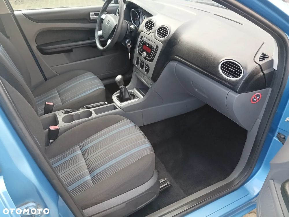 Ford Focus - 11