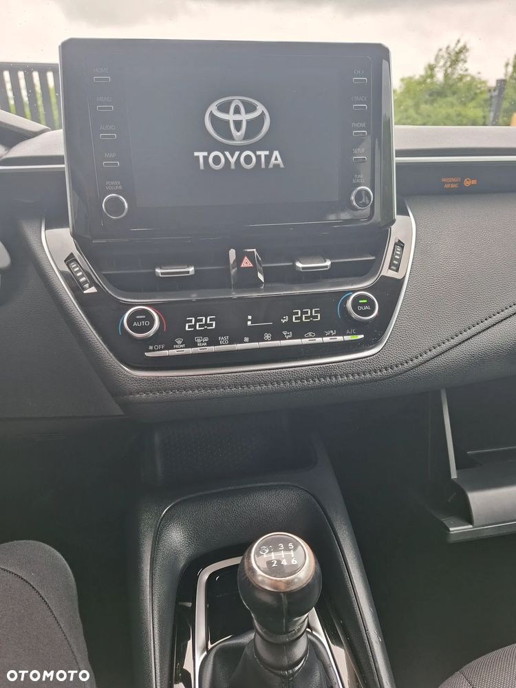 Toyota Corolla 1.6 Comfort - 26