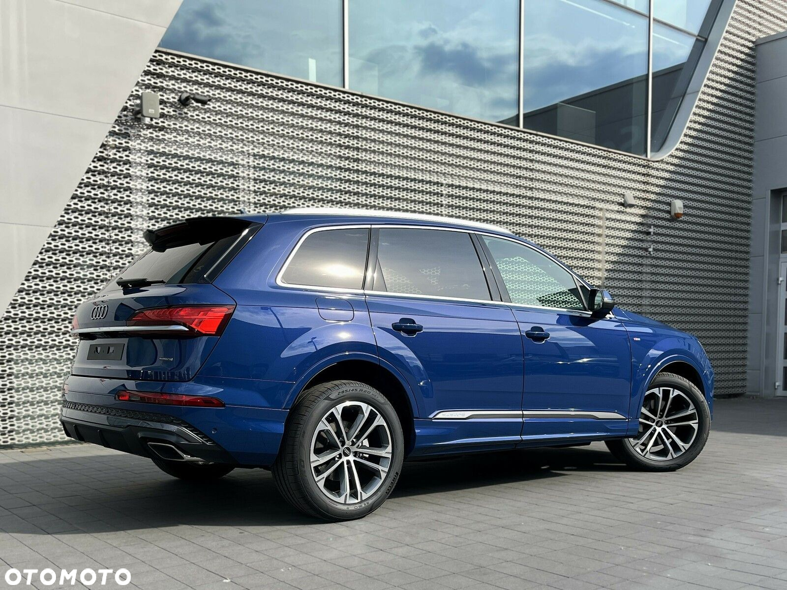 Audi Q7 - 3
