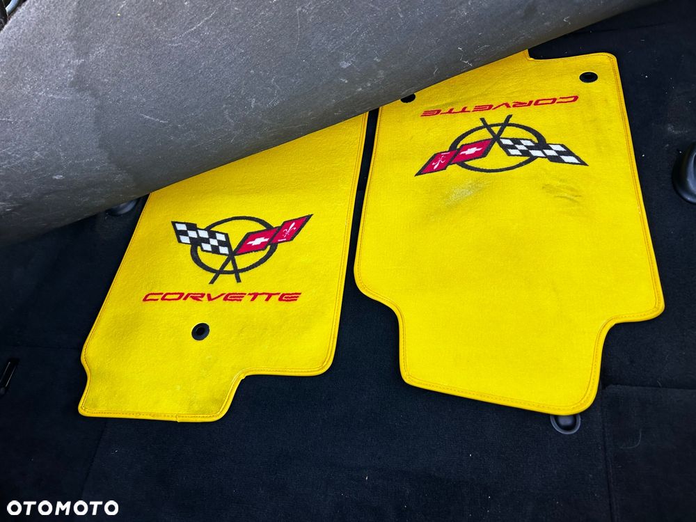 Chevrolet Corvette 5.7 - 17