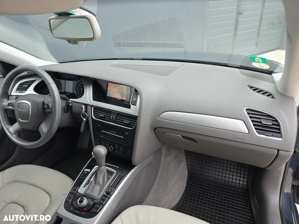 Audi A4 2.0 TDI DPF multitronic Ambition - 12