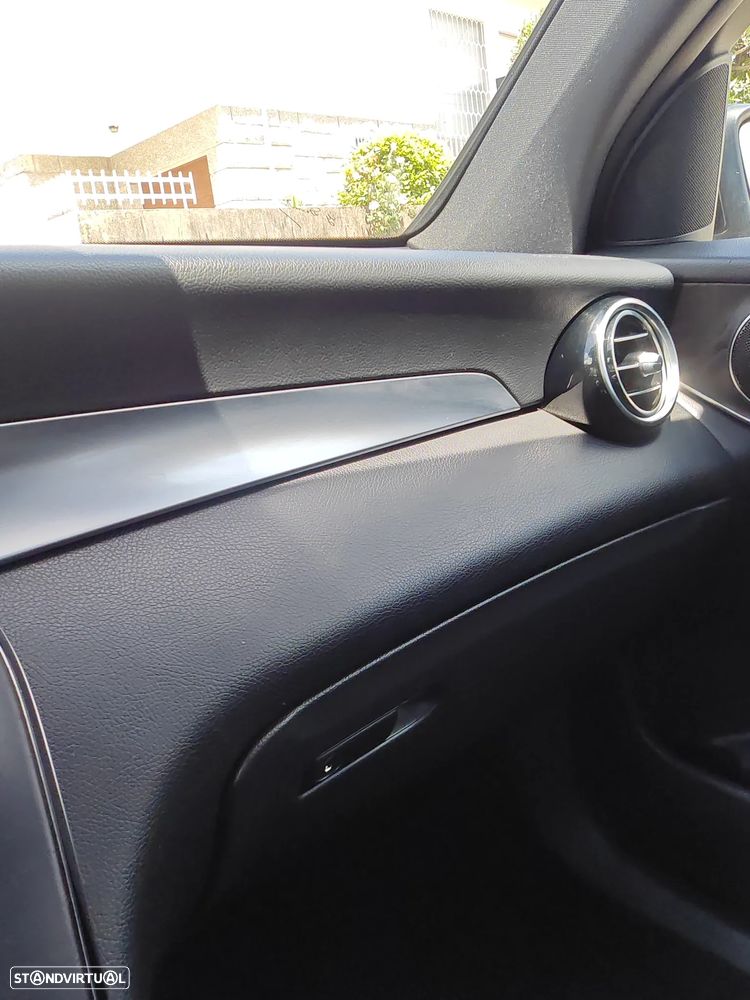 Mercedes-Benz GLC 250 d Coupé AMG Line 4-Matic - 17
