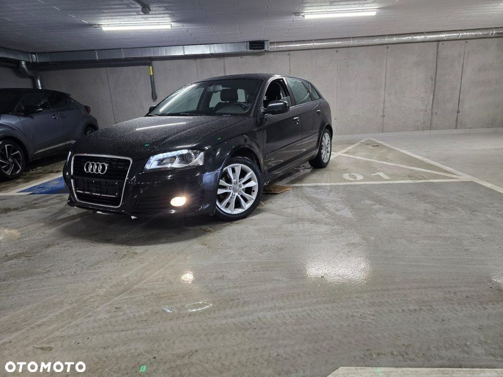 Audi A3 Sportback - 8