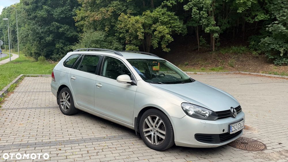 Volkswagen Golf 2.0 TDI Comfortline - 5