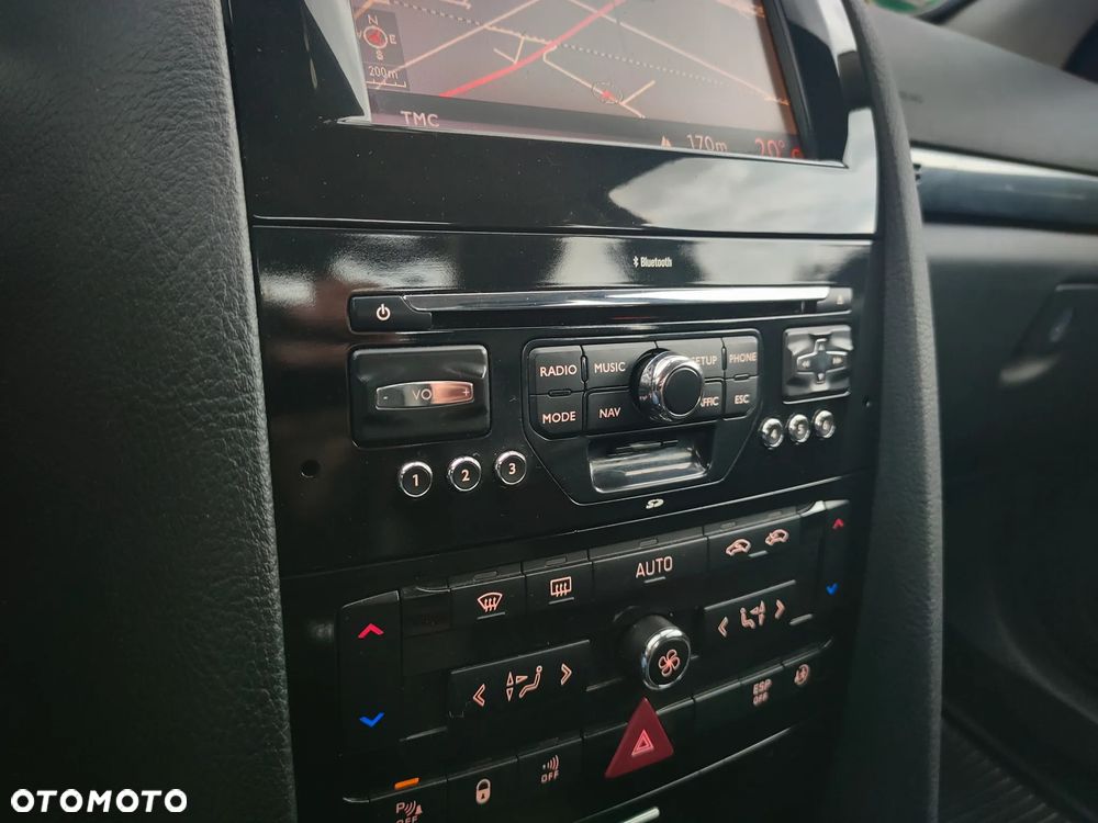 Peugeot 407 2.0 HDI Platinum - 26
