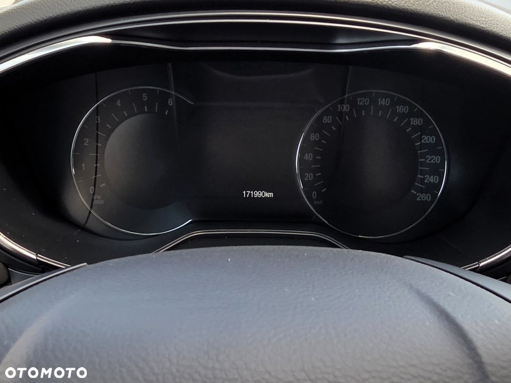 Ford Mondeo 2.0 EcoBlue Titanium - 26