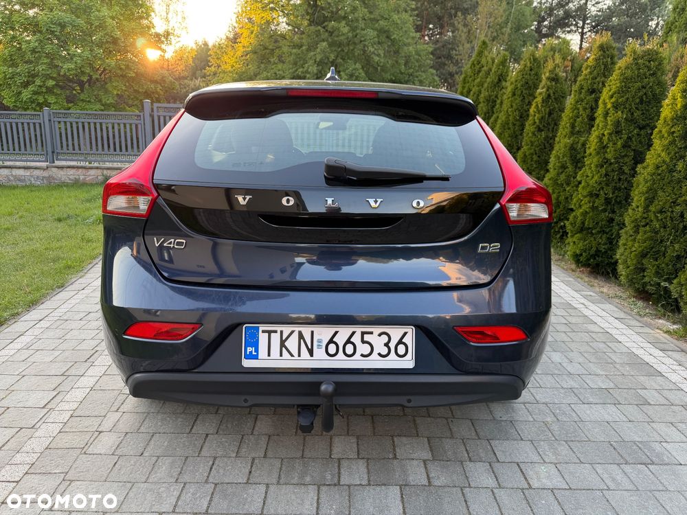 Volvo V40 D2 Momentum - 10