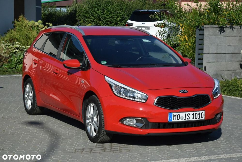 Kia Ceed 1.4 CVVT Dream Team Edition - 3
