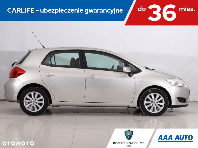 Toyota Auris - 8