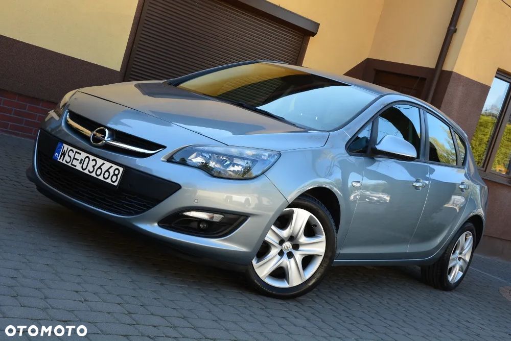 Opel Astra 1.4 Turbo ENERGY - 3