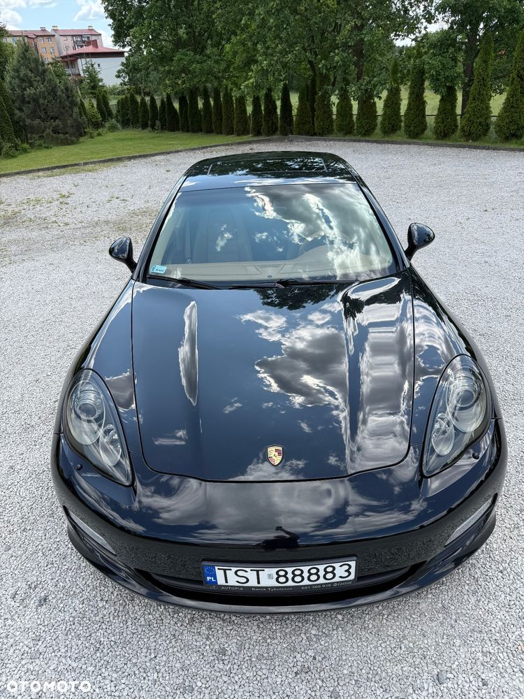 Porsche Panamera 4S - 7