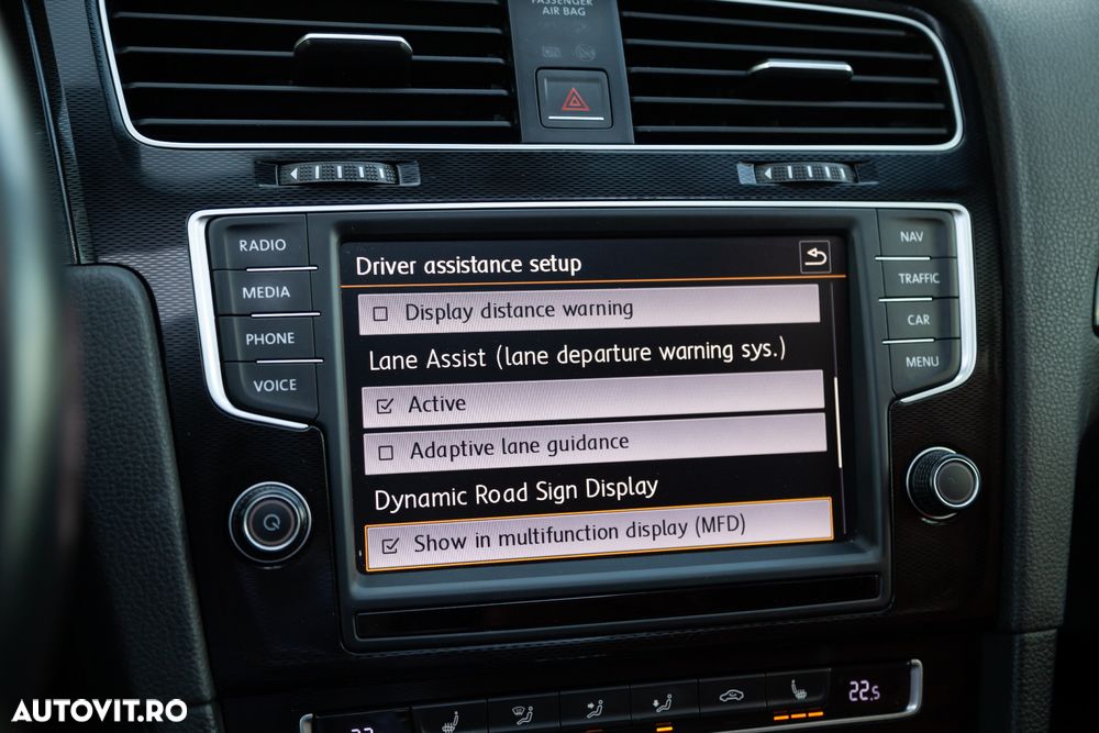 Volkswagen Golf - 27