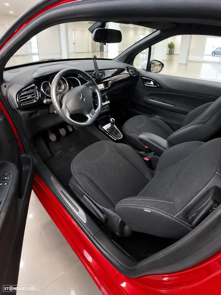 Citroën DS3 1.2 VTi So Chic - 3