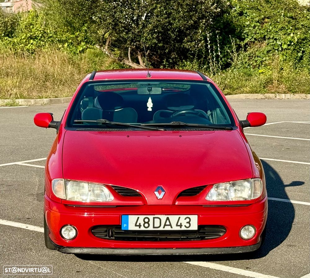 Renault Mégane Coupe 2.0 16V - 3