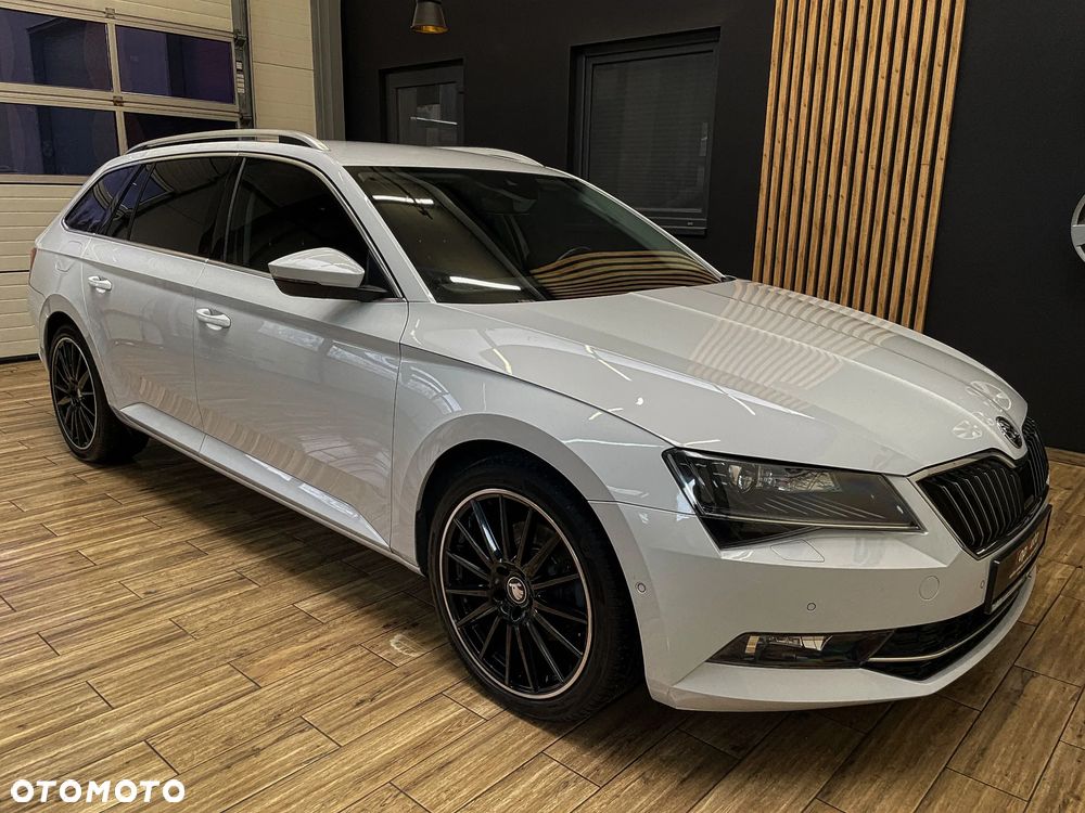 Skoda Superb 2.0 TDI Ambition DSG - 6