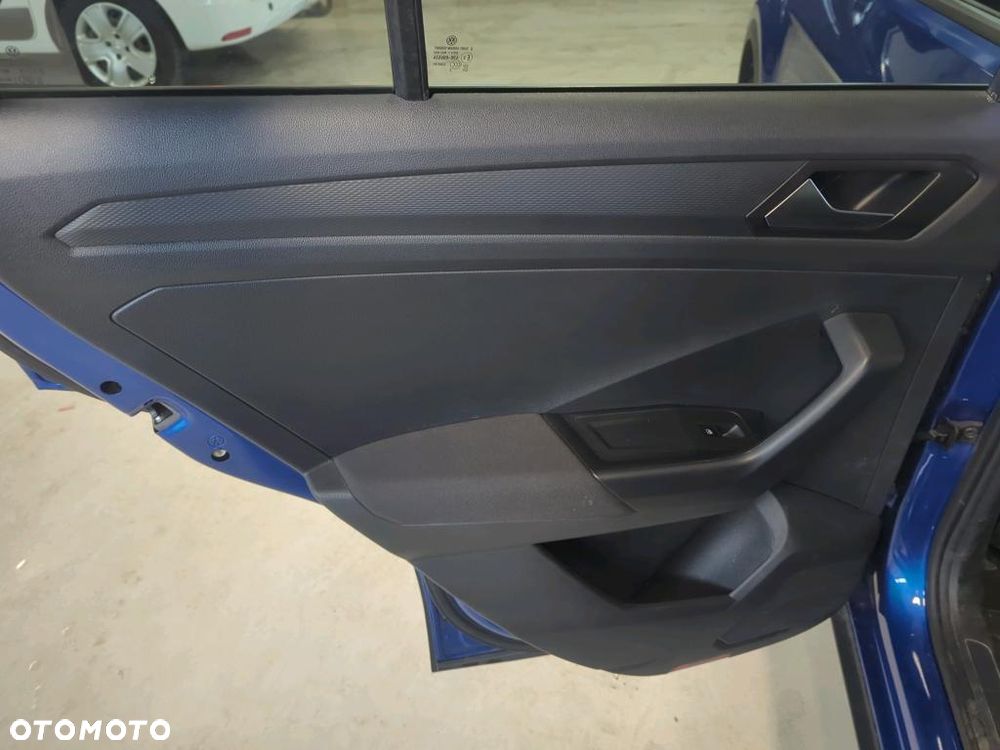 Volkswagen T-Roc 1.5 TSI Life - 21