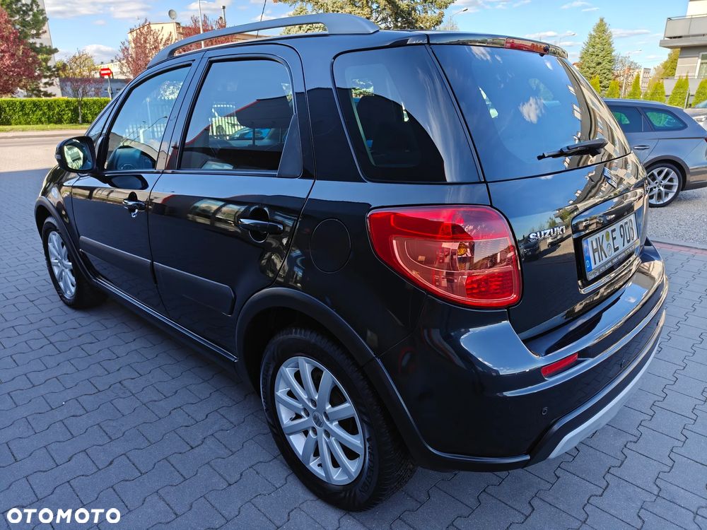 Suzuki SX4 1.6 VVT 4x2 Comfort - 4