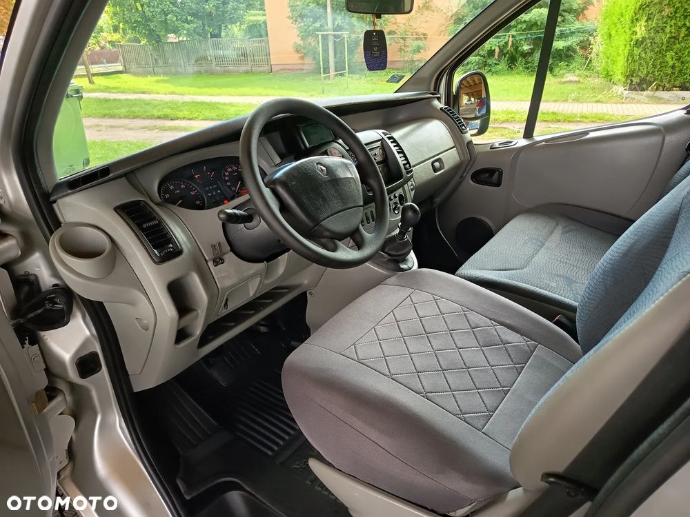 Renault TRAFIC - 22