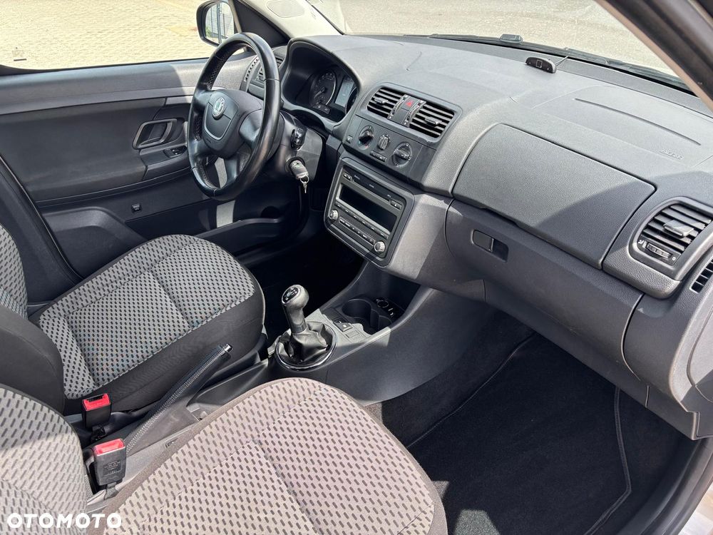 Skoda Roomster 1.6 TDI DPF - 10