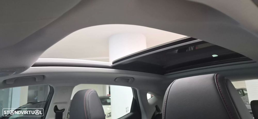 MG ZS EV 72.6 kWh Luxury - 17