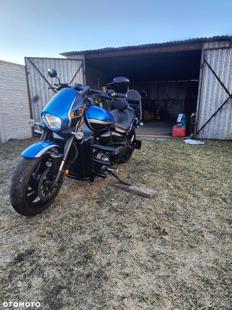 Suzuki Boulevard - 12