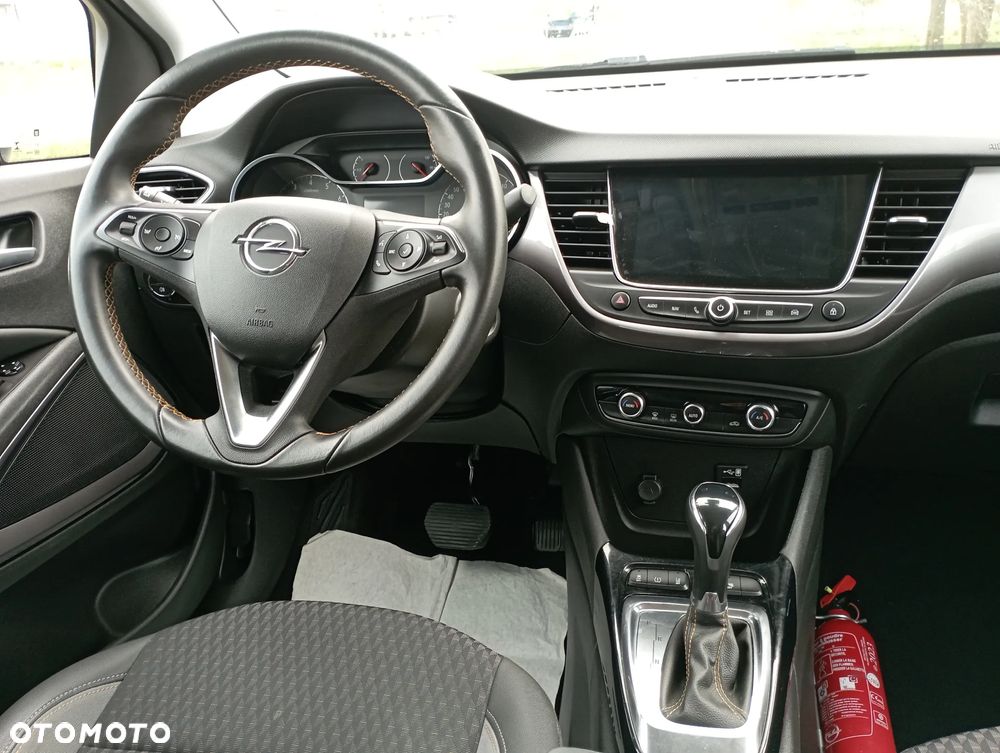 Opel Crossland X - 23