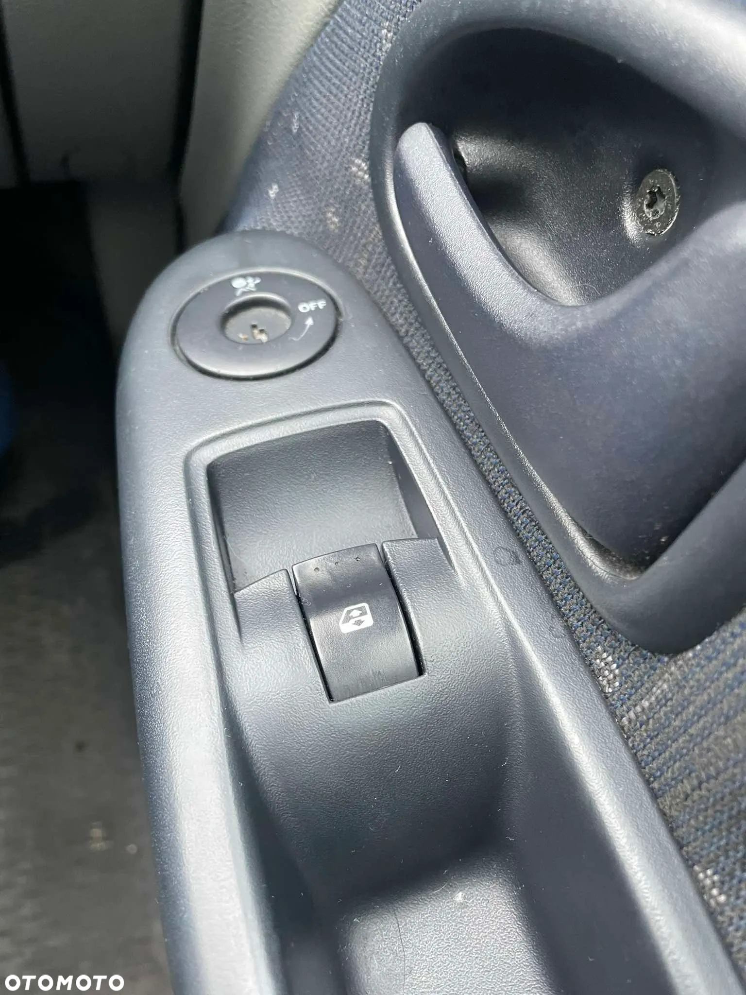 Renault Clio - 27